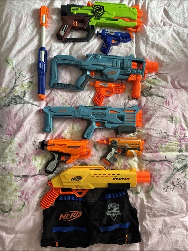 Nerf gun bundle - gun,